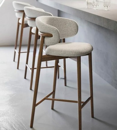 Lauzon Stool