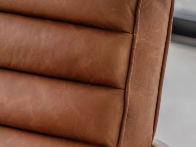Felix Line Quilted Lounge Chair